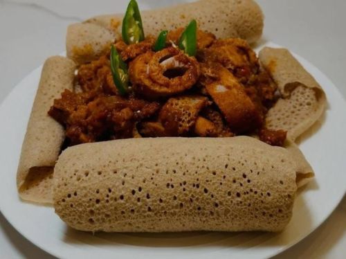 Ermi cafe item Injera firfir